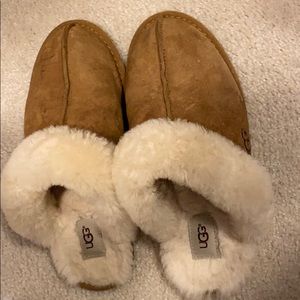Ugg chestnut slippers 9